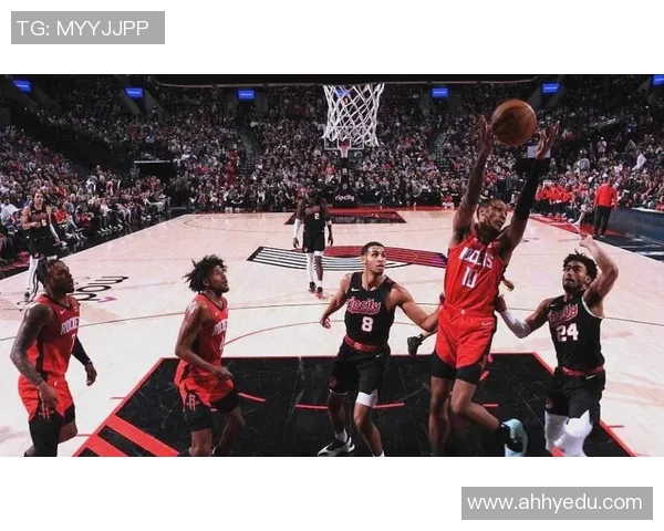 原声开拓者与火箭的激战对决谁能在赛场上笑到最后